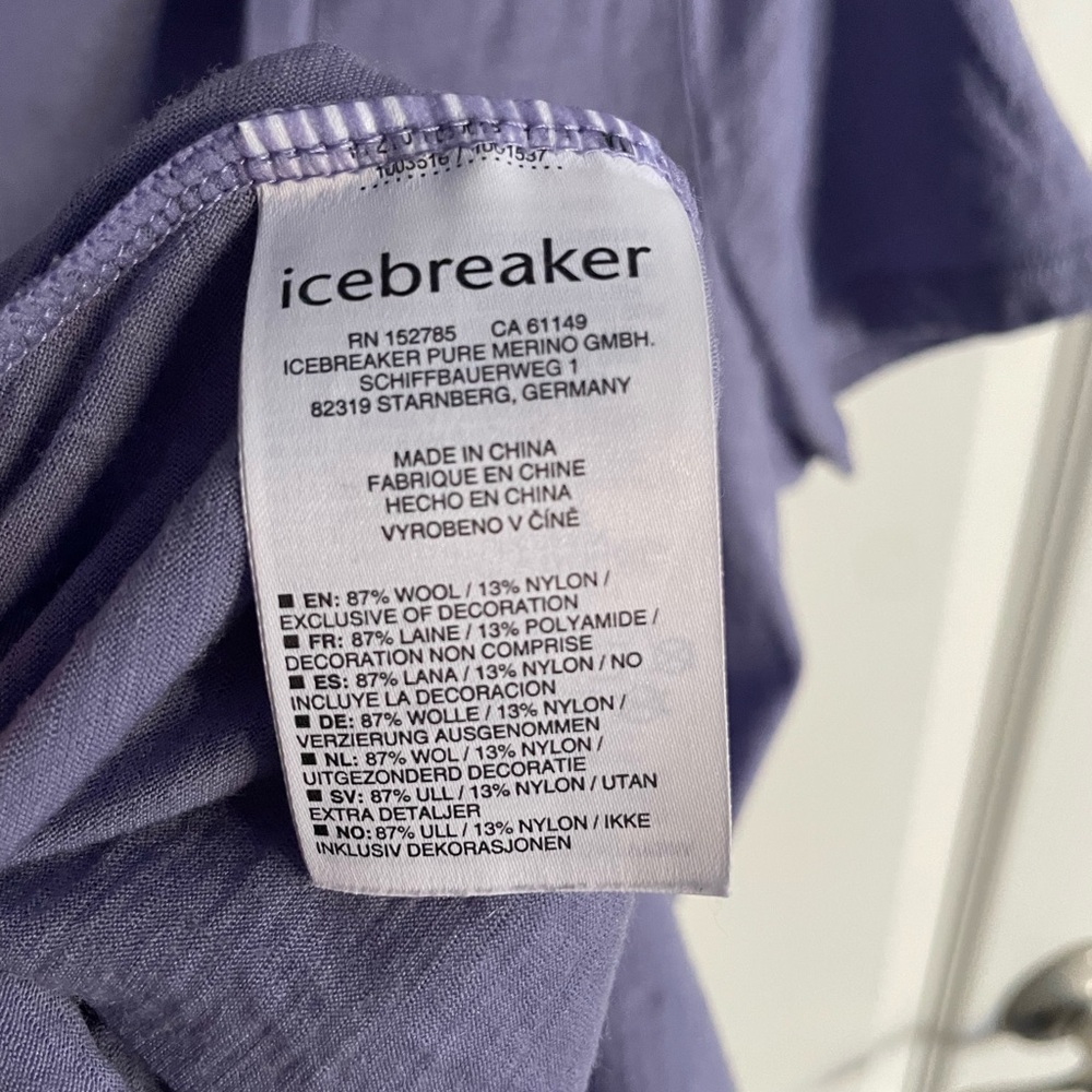 Icebreaker Lavender Geometric Tee - Picture 5 of 6